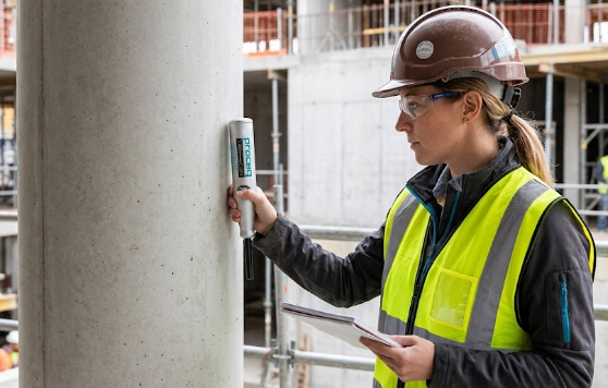 A guide illustrating various On-Site Concrete Strength Testing Methods used by engineers to assess structural capacity.